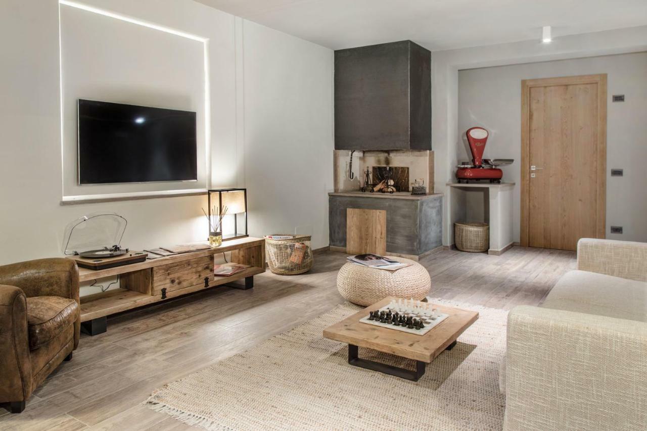 ルッカ Casa Maravigliaヴィラ エクステリア 写真