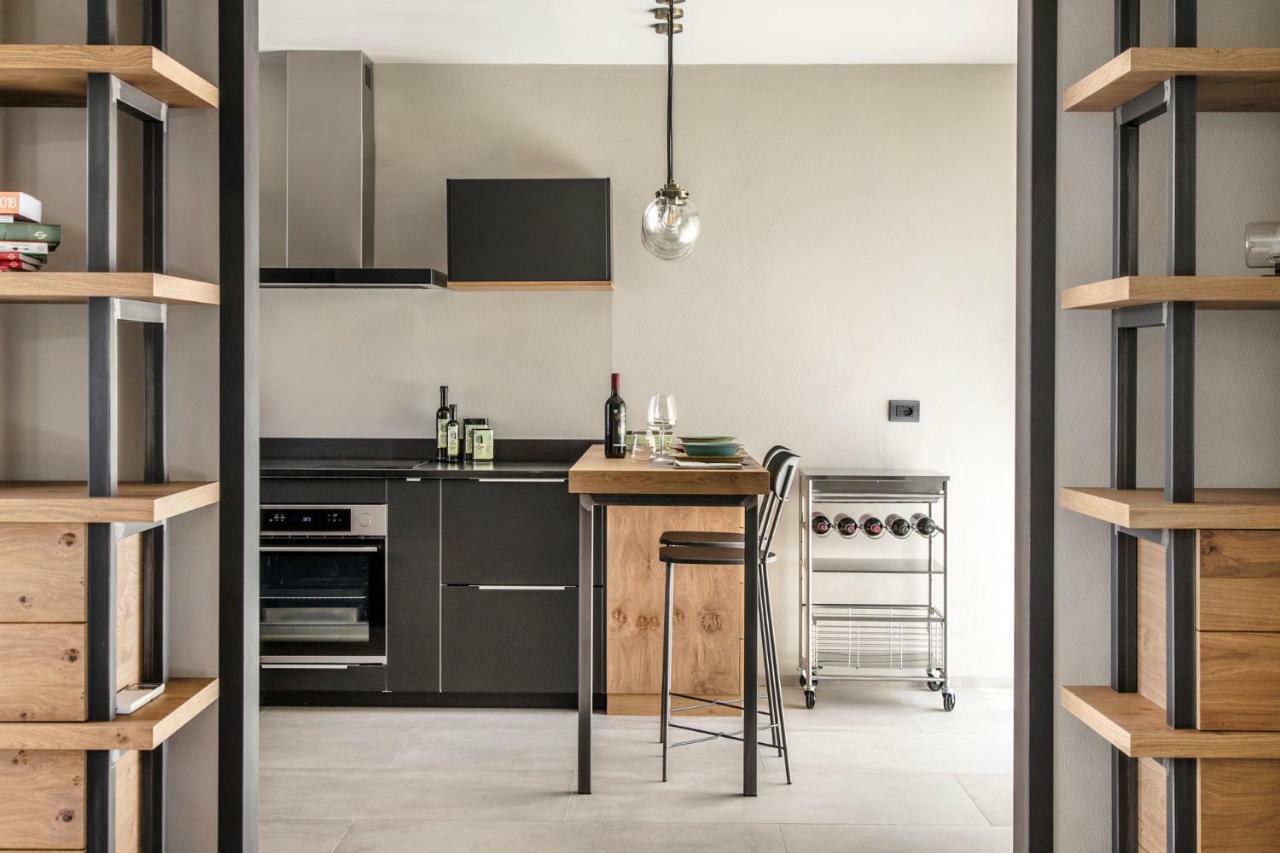 ルッカ Casa Maravigliaヴィラ エクステリア 写真